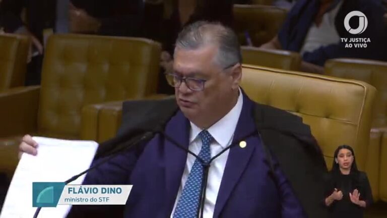 Flávio Dino critica pressão externa e defende devido processo legal no STF