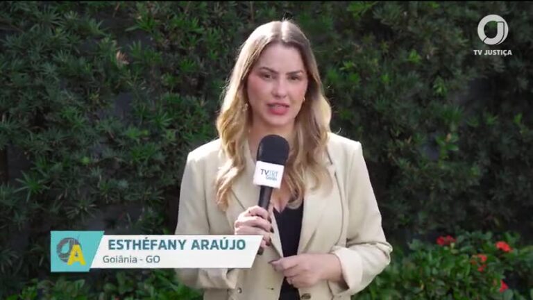 Esthéfany Araújo discute estabilidade e novos direitos para pais após licença paternidade
