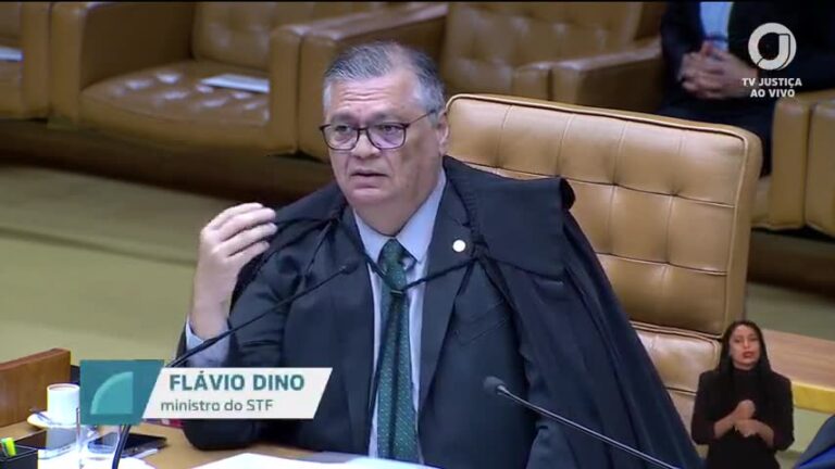 Flávio Dino defende revisão das custas judiciais e cita disputa por fundos bilionários