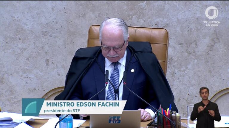 Fachin destaca conformação de custas judiciais e volume de processos no Judiciário