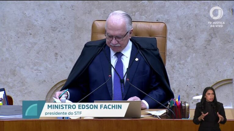 Fachin destaca julgamento conjunto de ADIs com relatoria de Carmen Lúcia no STF